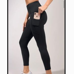 Yogalicious Lux Side-Pocket Leggings